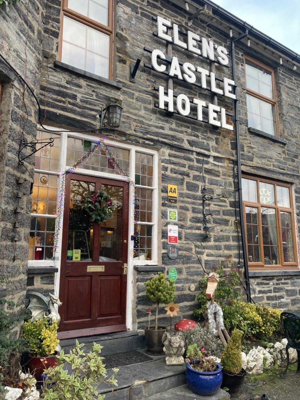 Elen'S Castle Hotel Dolwyddelan Ngoại thất bức ảnh